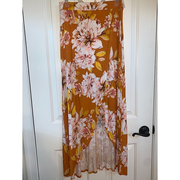 Floral Maxi Skirt - Picture 1 of 4